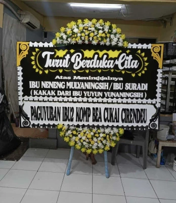 Papan Bunga di San Antonio Pik 2